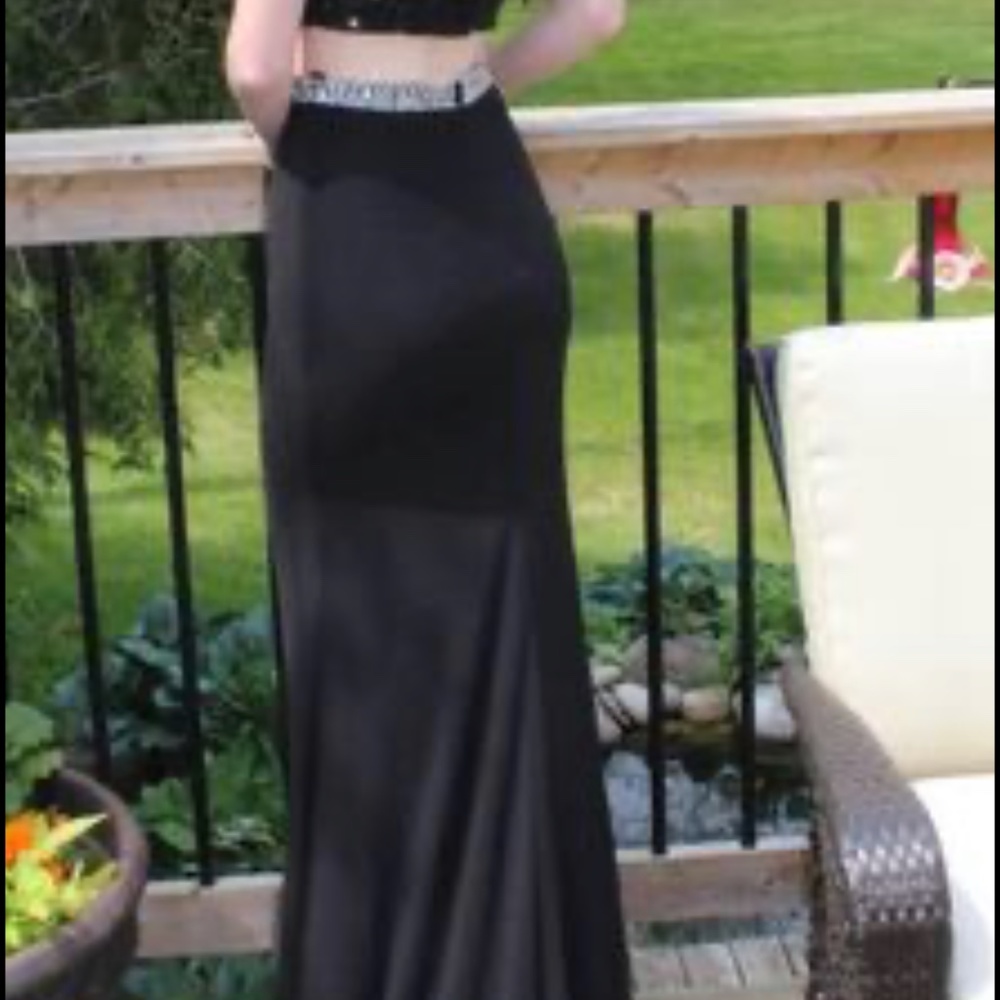 Prom Dress - Picture 2 of 2